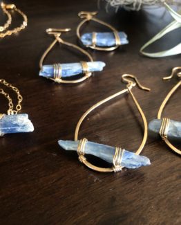 blue kyanite jewelry